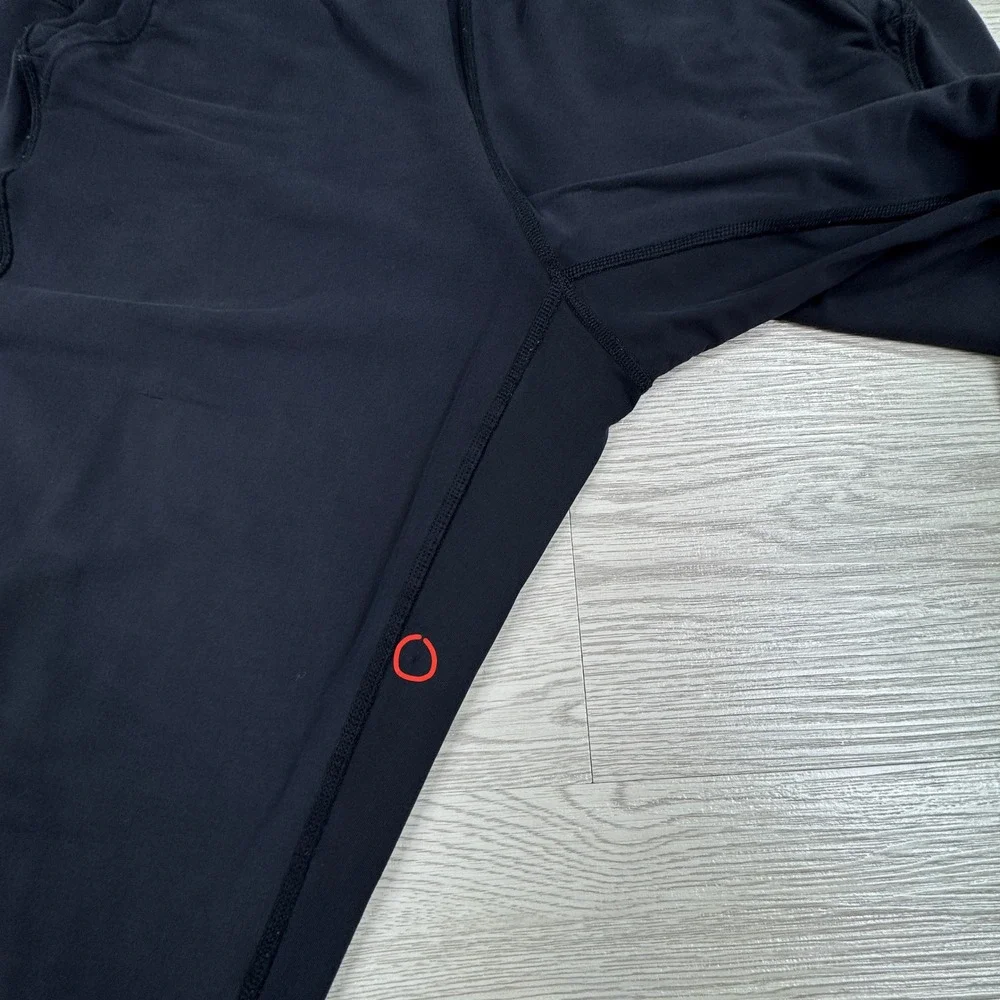 Lululemon Womens Joggers Align High Rise Black‎ Size 8(?) Pockets Athletic Yoga
